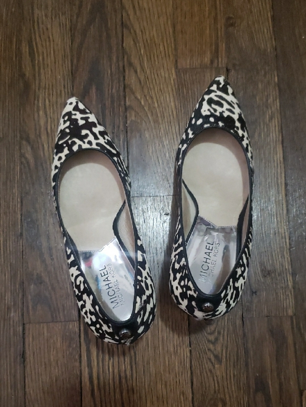 Michael Kors Leopard Print Pointed Toe Flats in Black and Cream - Picture 2 of 6
